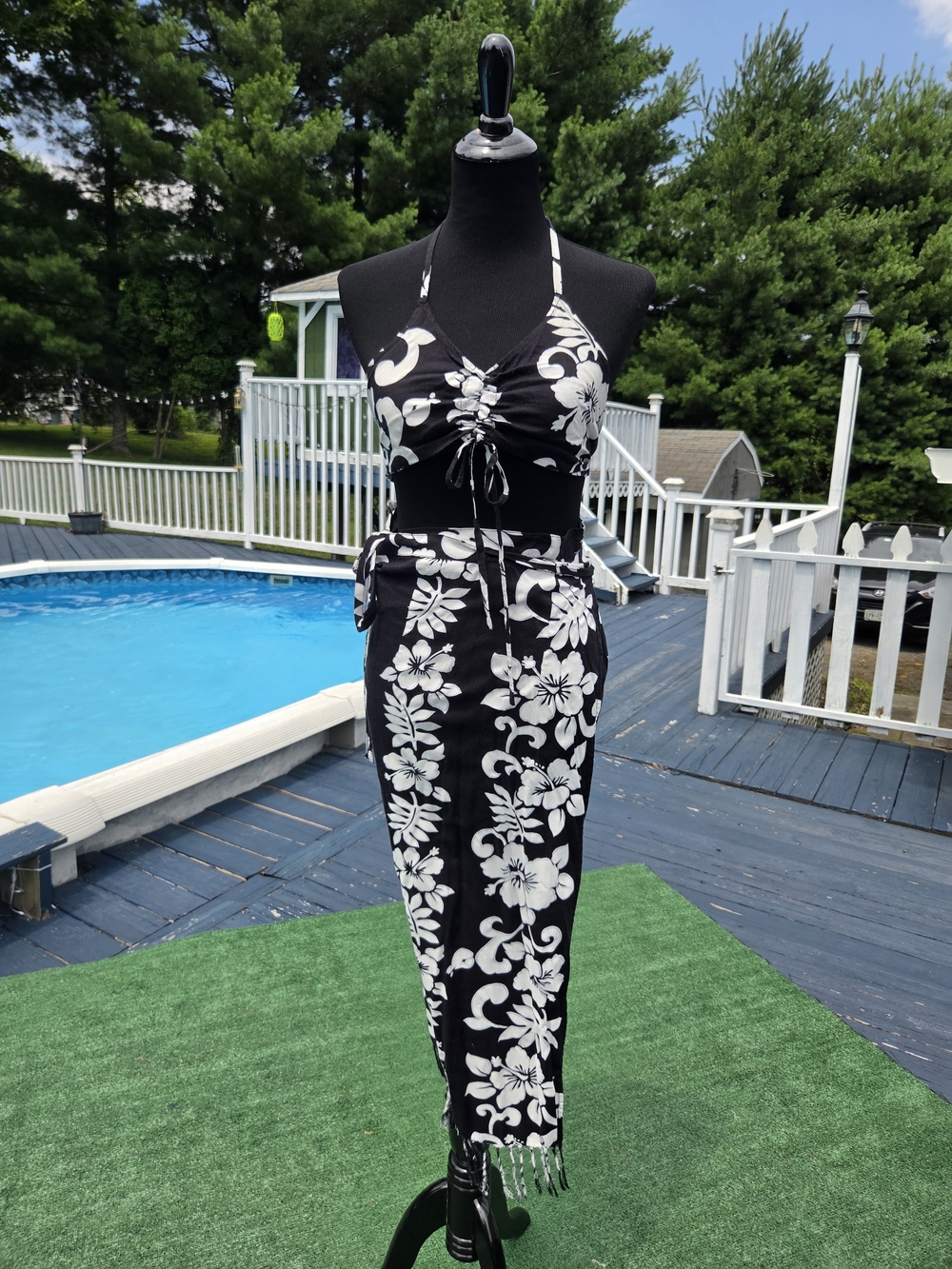 Black & White Floral Two-Piece Halter Set